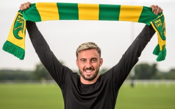Norwich City sign Josip Drmic