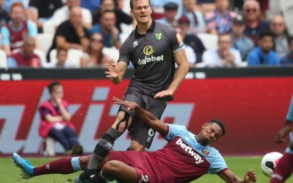 Farke incensed by refereeing calls in Hammers’ defeat