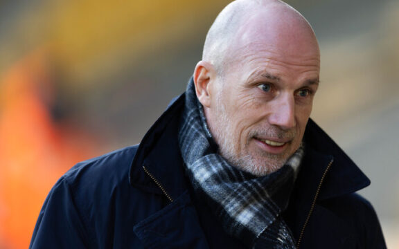 West Ham’s Andy Irving assessed by Canaries